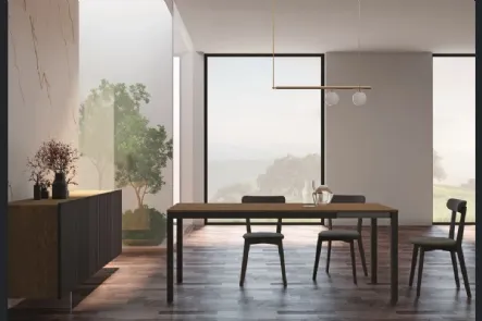 Tavolo allungabile Minimal con piano in rovere e struttura in metallo di Fratelli Mirandola