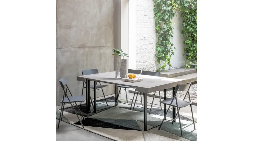 Tavolo Consolle allungabile con struttura in acciaio verniciato e top in laminato Supremae di Pezzani