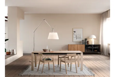 Tavolo allungabile Vogue in Rovere massello di Devina Nais