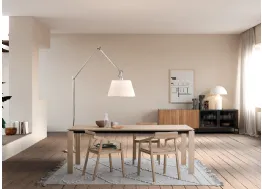Tavolo allungabile Vogue in Rovere massello di Devina Nais