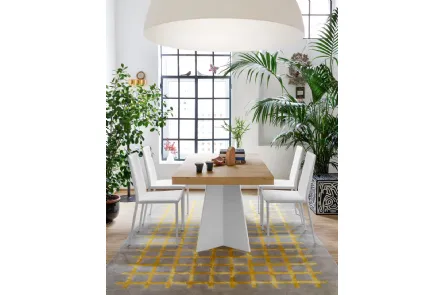 Tavolo allungabile in nobilitato rovere naturale con base in metallo bianco opaco Wings di Connubia