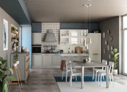 Cucina Classica lineare Contempo in laccato Argilla e Frassino Bianco di Creo