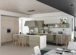 Cucina Classica Contempo in laccato opaco Verde Lichene e Frassino Tortora di Creo