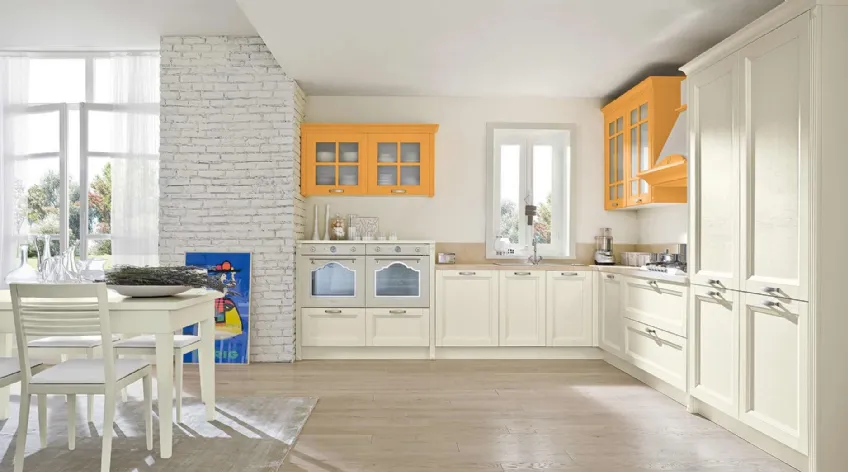 Cucina Classica Country 1 Magnolia e Zafferano di GM Cucine