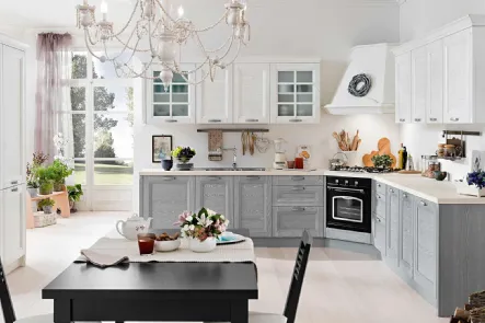 Cucina Classica Country Decapè versione 1 di GM Cucine