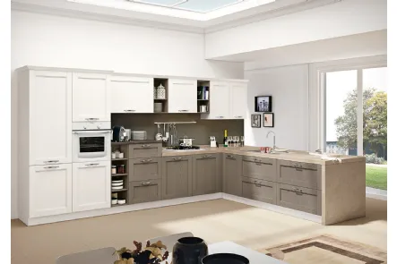 Cucina Classiche Iris finitura Bianco Camelia e Grigio invecchiato di Creo