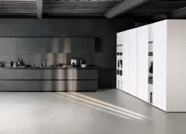 Cucina Design lineare Antis Project 2 in gres e alluminio di Euromobil