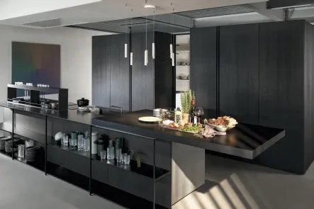 Cucina Design lineare Antis Project 1 in materico legno e metallo di Euromobil