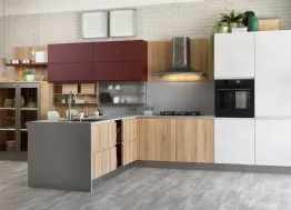 Cucina Moderna angolare Jey Feel in melaminico Rovere Ortisei, Rosso Cardinale e Stone White di Creo