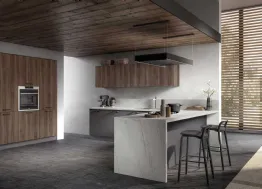 Cucina Moderna con penisola Joy 03 in melaminico Grafite e Rovere cotto di GM Cucine