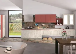 Cucina Moderna lineare Kyra Telaio finitura Abete Nordico Bianco e laccato opaco Rosso Corallo di Creo