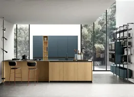 Cucina Moderna con penisola Immagina Wood 01 di Lube