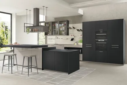 Cucina Moderna con isola Tablet Wood 01 in Rovere Nero e laccato lucido Ardesia di Creo